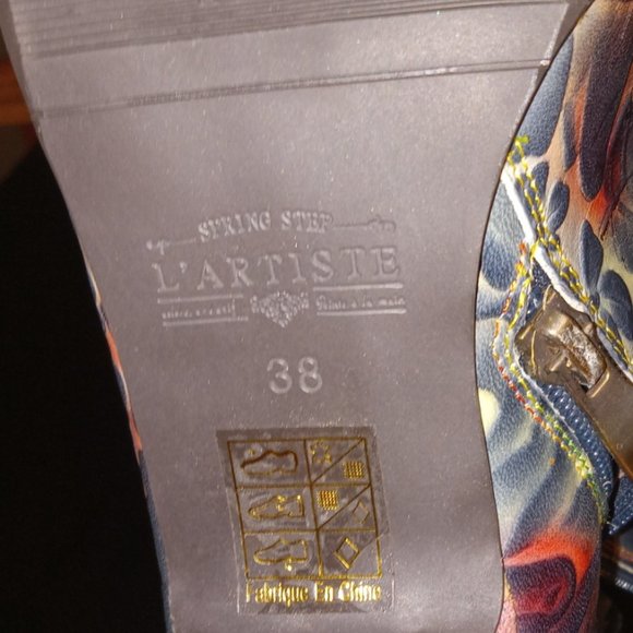 L'Artiste boots size 7.5 (38EU) - Picture 2 of 4